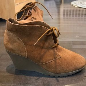 Leather bootie wedge